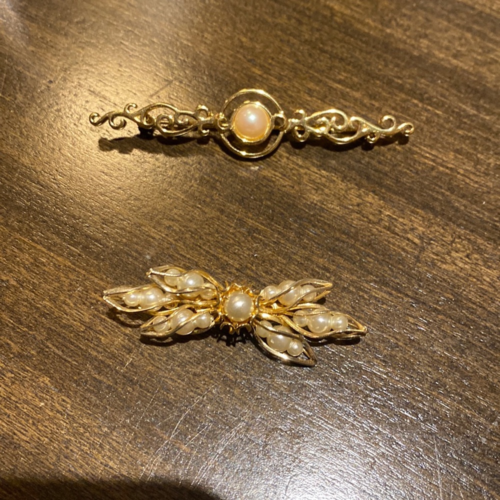 Vintage pins